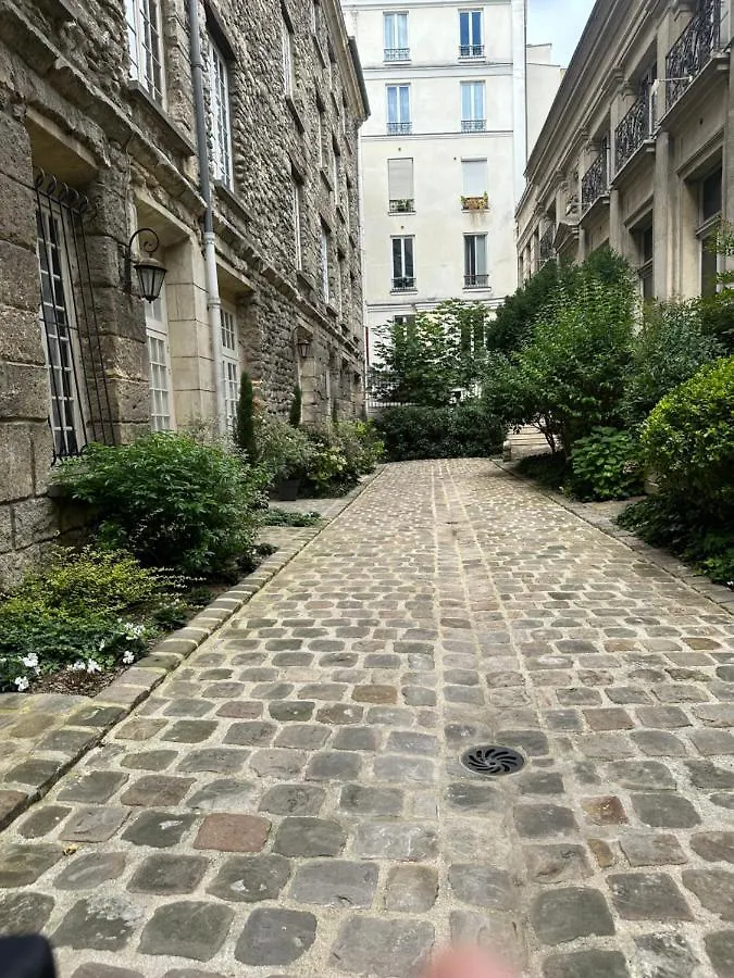 아파트 Exclusif Quartier Latin Avec Jardin, Charme Fou !