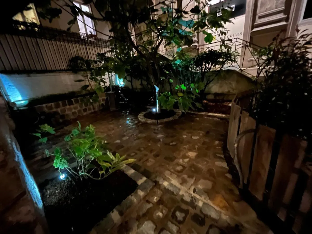 Διαμέρισμα Exclusif Quartier Latin Avec Jardin, Charme Fou !